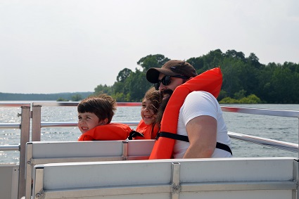 Boat Tour Boat Tour