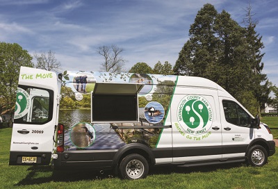 Nature on the Move van 