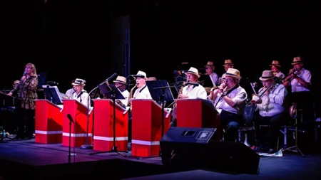 Sentimental Journey Big Band 